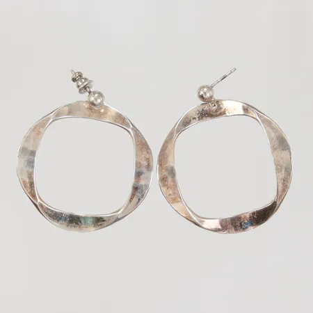 Örhängen Ø38mm bredd 3-5,5mm, ena stopp saknas, 925/1000,  Vikt: 10,8 g