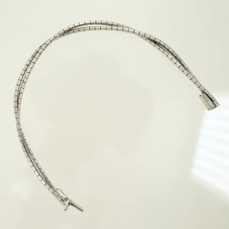 Armband mönstrad ovansida, längd 18,5cm bredd 6mm, silver 835/1000-delar 16,5g Vikt: 16,5 g
