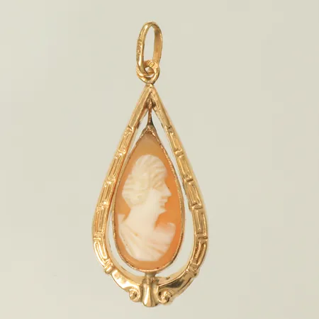 Hänge Camé längd: 28mm bredd: 2-12mm, spricka i ramen på baksidan, 18K bruttovikt 1,0g Vikt: 1 g