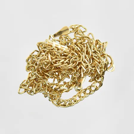 Diverse defekt guld 18K. Vikt: 4,2 g