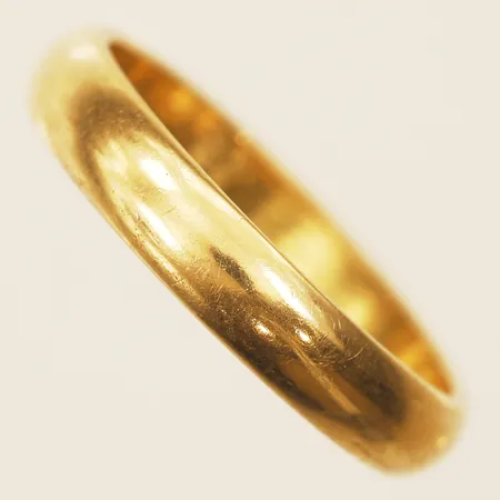 Ring stl 17 bredd: 3,7mm, gravyr, 18K Vikt: 3,8 g