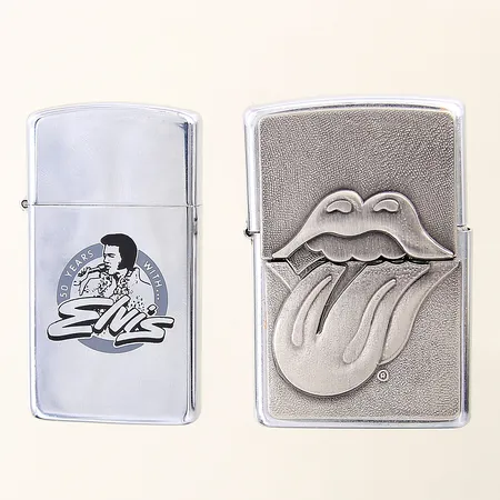 2 Zippotändare med motiv Rolling Stones samt Elvis, höjd 5,5cm, ej funktionstestade, etui