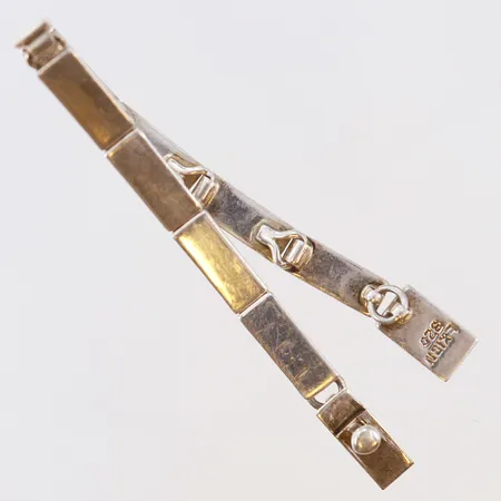 Armband halvstelt längd 17cm bredd 6mm Silver 925/1000.  Vikt: 18,3 g