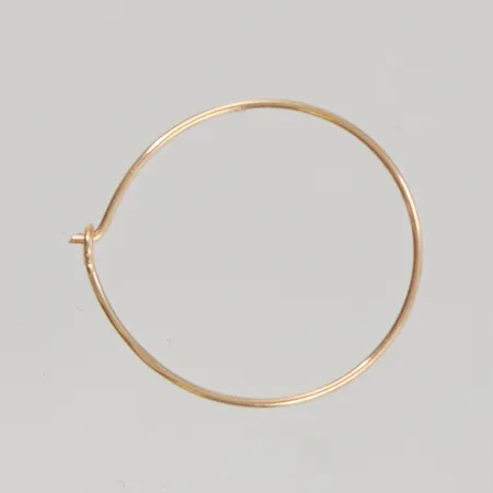 Omaka örhänge 14mm 18K 0,1g.