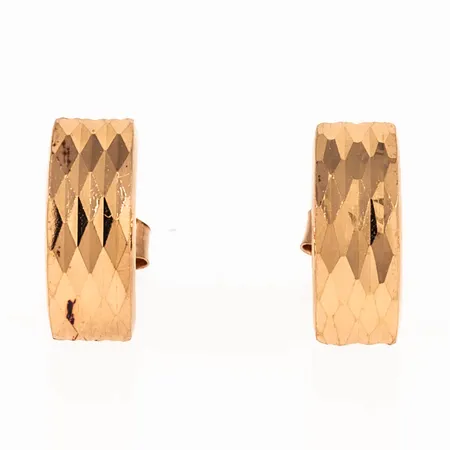 Örhängen fasetterat mönster bredd 4,5mm, längd 11mm 18K 0,7g. 