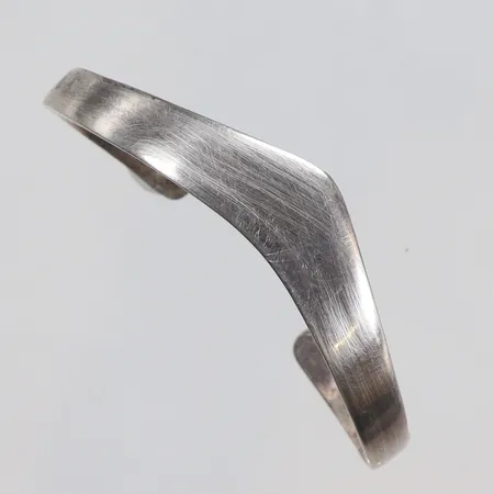 Armring Ø62mm bredd 5-12mm GFAB silver 925/1000 Vikt: 16,6 g