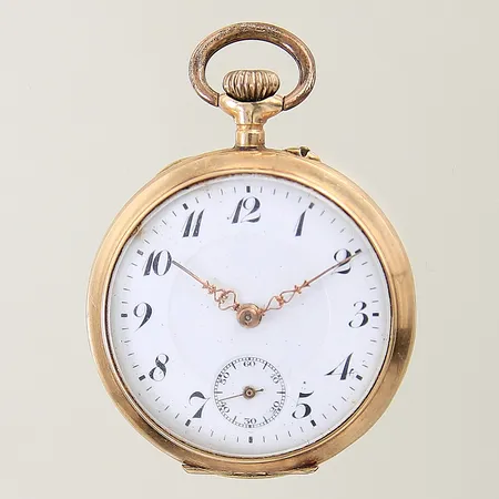 Fickur 14K manuell Ø30mm boett-nr:1159 blomdekor på bakboett plexiglas innerboett i metall går ej, gravyr, bruttovikt:22,1g