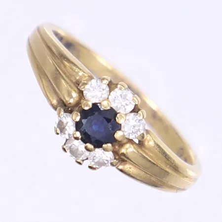 Ring med diamanter 6x ca0,04ct samt blå sten stl:18, bredd 2-8mmm, 18K Vikt: 3,4 g