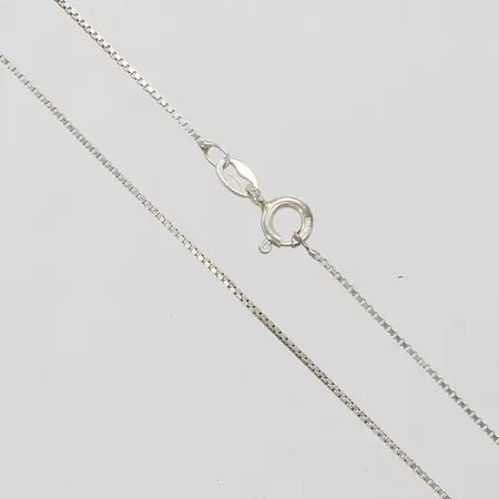 Kedja Venezia längd 42cm, bredd 0,8mm, ojämn länk, 925/1000 silver, Vikt: 1,6g Vikt: 1,6 g