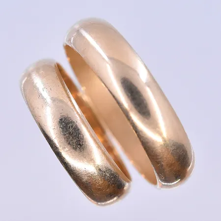 2 ringar stl:17 och 19¾, 14K. Vikt: 10,7 g