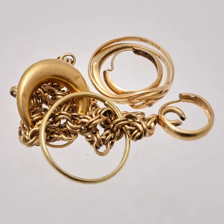 Diverse defekt guld, 18K 9,23g.