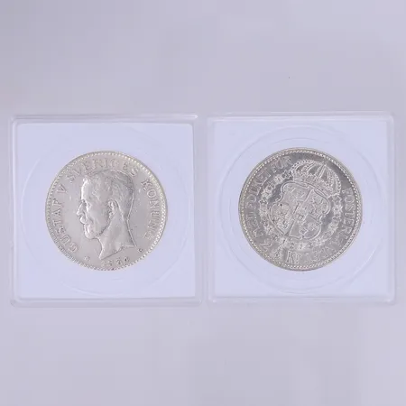 13 silvermynt 2kr Gustaf V Sveriges Konung - Med folket för fosterlandet 1913-1938, i etuier, silver 800/1000 vikt ca 195g Vikt: 195 g