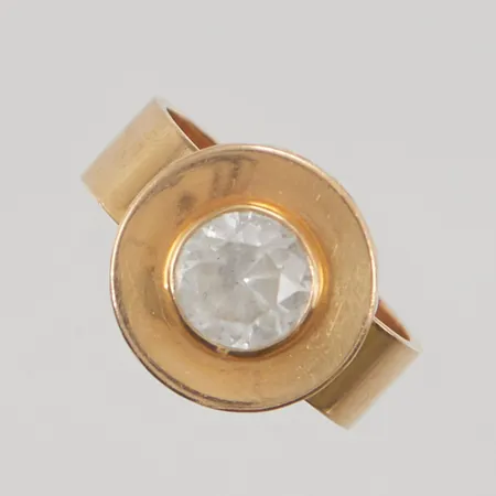 Ring stl:16½ bredd 13mm vit sten 18K 5,8g.