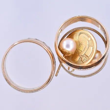 Diverse guld, 18K. Vikt: 20,7 g