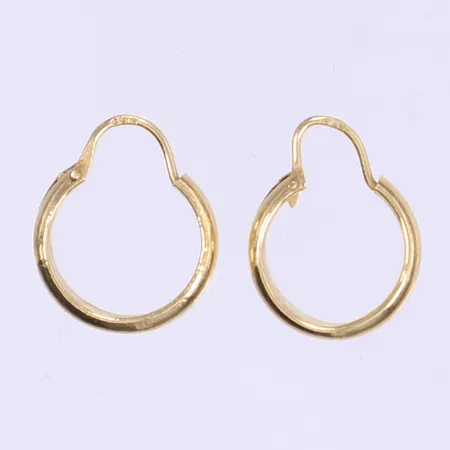 Ett par örhängen creoler Ø10mm bredd 2mm 18K Vikt: 0,6 g