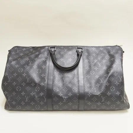 Väska Louis Vuitton Keepall Bandouliere 45 monogram canvas, mått 45 x 27 x 20cm, datumkod DU4280, hänglås med nycklar, adresstag, fläckar/slitage på axelrem, kvittokopia från Birger Jarlsgatan 5A daterat 30-12-20, fläckar på läder, fläckig insida, inga övriga tillbehör