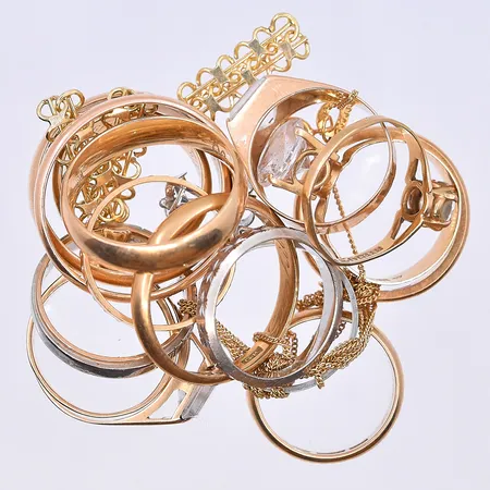 Diverse guld 18K. Vikt: 55,7 g