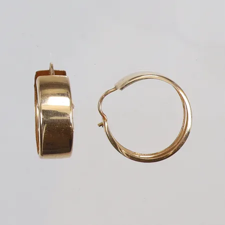 Ett par Örhängen creoler Ø20mm bredd 7mm 18K Vikt: 3 g