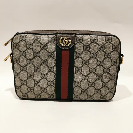 Väska Gucci, Ophidia GG Supreme canvas, snr:699439, modellnr:527066, avtagbar axelrem, fläckig invändigt, box, kvitto från Birger Jarlsgatan 2022. 