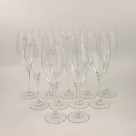 Champagneglas 11 st Villeroy & Boch,höjd ca 25 cm. Skickas med postpaket.