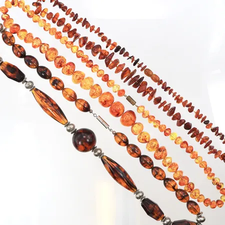 Collier 3 st bla bärnsten. Vikt: 0 g