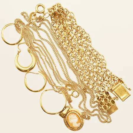 Diverse guld, defekt, 18K Vikt: 14,4 g