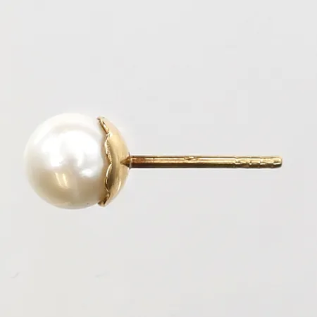 Udda örhänge med pärla Ø6mm, saknar snurrebuss, ej stämplad18K Vikt: 0,5 g