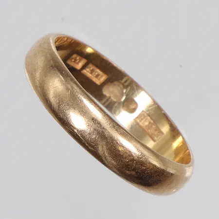 Ring slät, gravyr 18K Vikt: 4,6 g