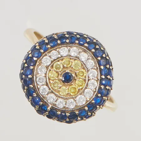 Ring stl:17¾ bredd 15mm färgade stenar 14K 3,0g.