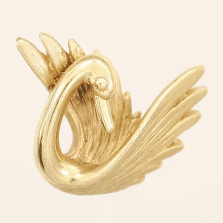 Hänge svan, längd 19mm, bredd 17mm, 18K  Vikt: 4,1 g