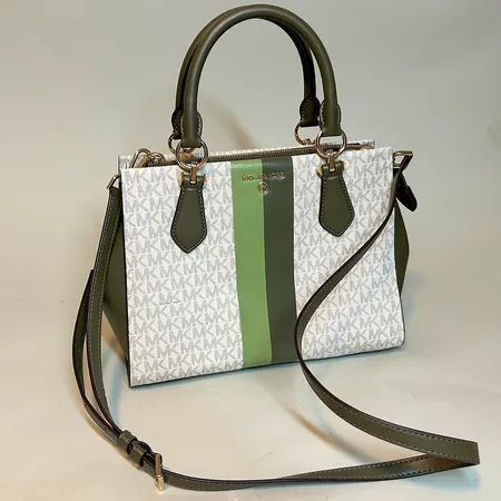 Väska Michael Kors Selma grön & vit 22 x 29 x 13cm, två stora fack tre mindre monogram axelband, handtag och dustbag