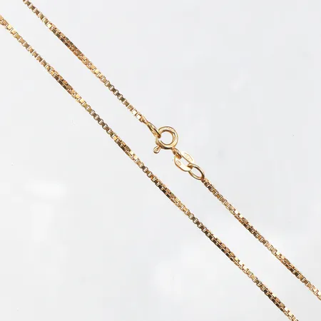 Collier Venezia Balestra,längd ca 38 cm,bredd 1.4 mm,18k. Vikt: 4,6 g