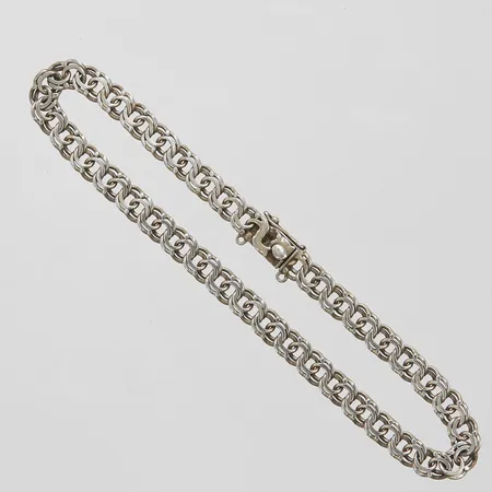 Armband Bismarck längd 19cm, bredd 5mm, saknar säkerhetskedja, 835/1000 silver, Vikt: 6,0g Vikt: 6 g