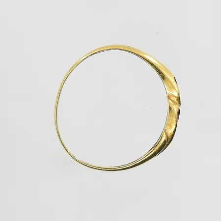 Diverse defekt guld 14K. Vikt: 1,5 g