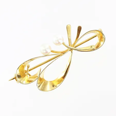 Brosch med odlade pärlor 38mm, 18K Vikt: 2,7 g
