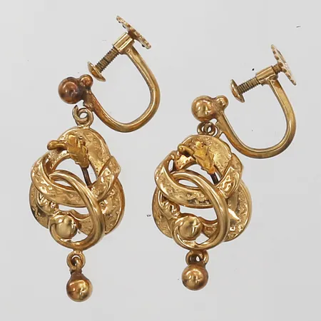 Ett par örhängen, skruvfunktion,  Guldvaruaktiebolaget G. Dahlgren & Co AB, höjd: 26 mm, bredd: 12 mm, 18K guld. Vikt: 3,2 g