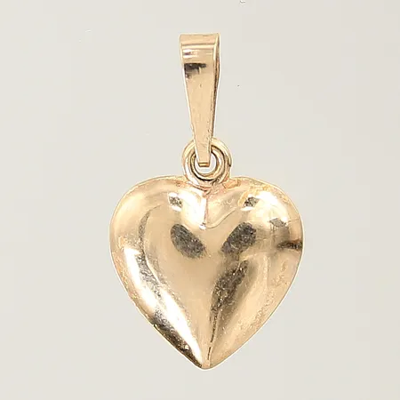 Hänge hjärta Guldfynd 15x9mm 18K  Vikt: 0,6 g