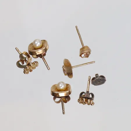 Udda örhänge, defekt, 18K Vikt: 3,4 g