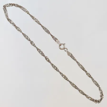 Vristlänk Singapore längd 27cm bredd 3mm ojämna länkar Silver 925/1000.  Vikt: 3,6 g