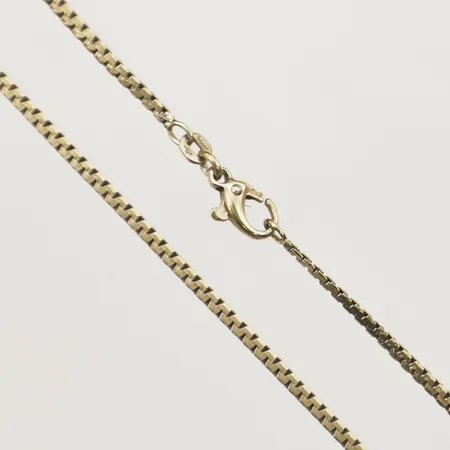 Kedja längd 38cm, bredd 2,1mm sliten förgyllning, 925/1000 silver  Vikt: 5,2 g