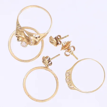 Diverse guld defekt/gravyr, delvis med sten, 18K Bruttovikt: 13,3g Vikt: 13,3 g