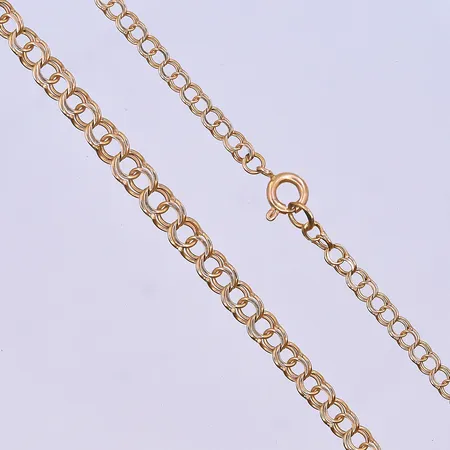 Collier doserad Bismarck längd 44,5 cm, bredd 3-5 mm 18K. Vikt: 6,8 g