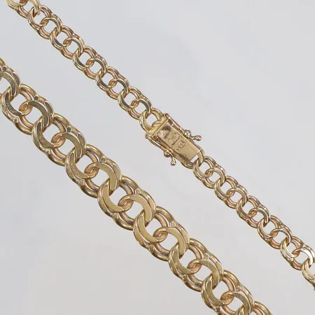 Collier doserad Bismarck längd 44cm, bredd 5-10mm, 18K Vikt: 39,4 g