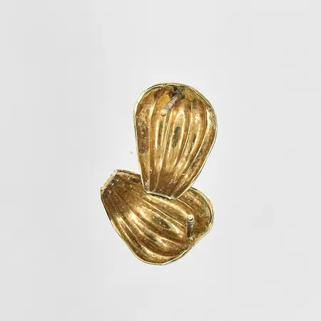 Diverse defekt guld 14K. Vikt: 1,1 g