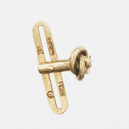 Udda Manschettknapp med fröpärla Ø8mm, 18K Vikt: 1,3 g