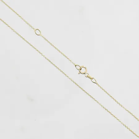 Kedja längd 41½-44½cm bredd 1 mm, 18K. Vikt: 1,5 g