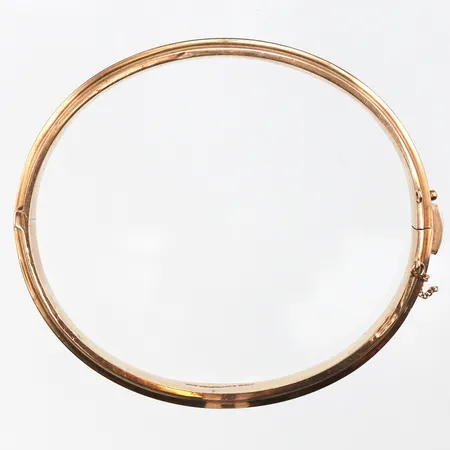 Trasigt guld 14k. Vikt: 18,2 g