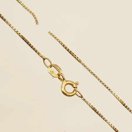 Kedja Venezia längd 40cm, defekt, 18K  Vikt: 1,7 g