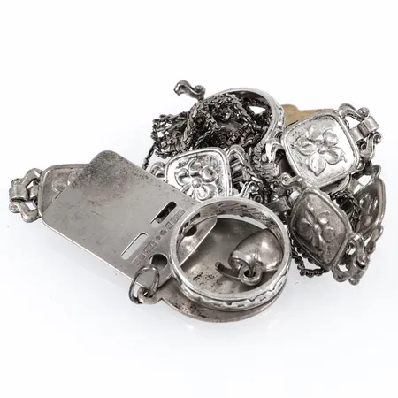 Diverse defekt/graverat silver 22,3g. 