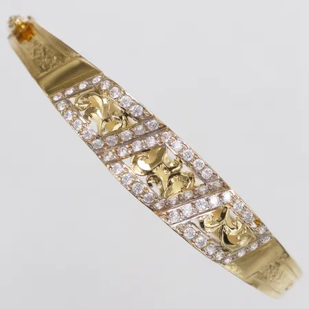 Armring med vita stenar ovalform Ø52x59 bredd 4,5-11mm, sten saknas, 18K Vikt: 7,9 g